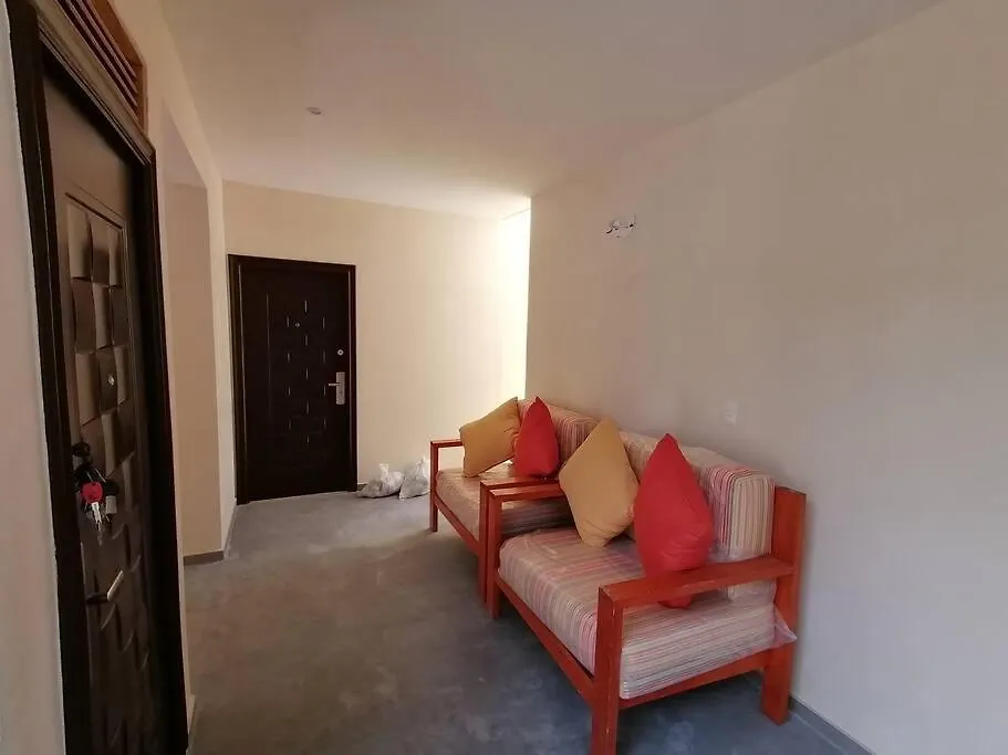 Marysol Beachfront Next To Nomads D2 Apartment Isla Mujeres