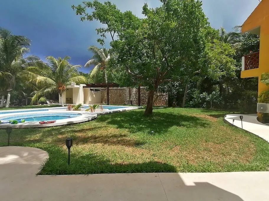 Marysol Beachfront Next To Nomads D2 Apartment Isla Mujeres Mexico
