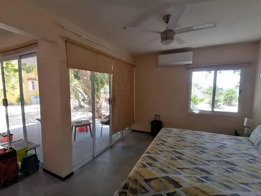 Marysol Beachfront Next To Nomads D2 Apartment Isla Mujeres 0*,